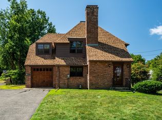 85 Emerson Rd, Longmeadow, MA 01106