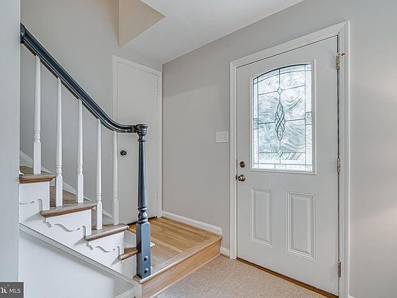 2nd image of 5100 Pommeroy Dr