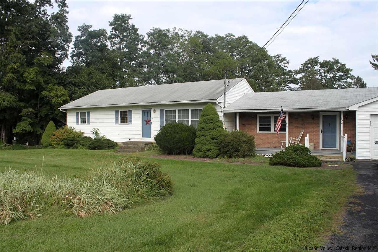 152 Forest Rd, Wallkill, NY 12589 Zillow