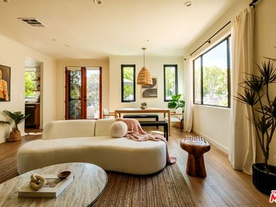 240 S Mentor Ave APT 1, Pasadena, CA, 91106