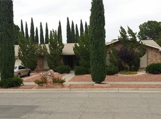 1712 Larry Hinson Dr, El Paso, TX 79936