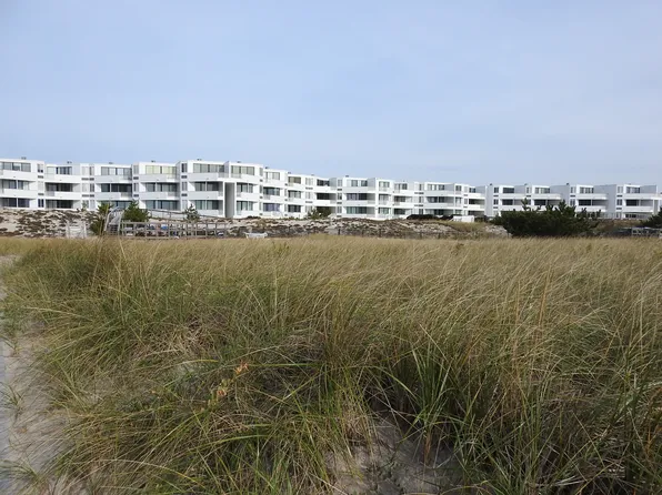 265 Dune Rd, Westhampton Beach, NY 11978