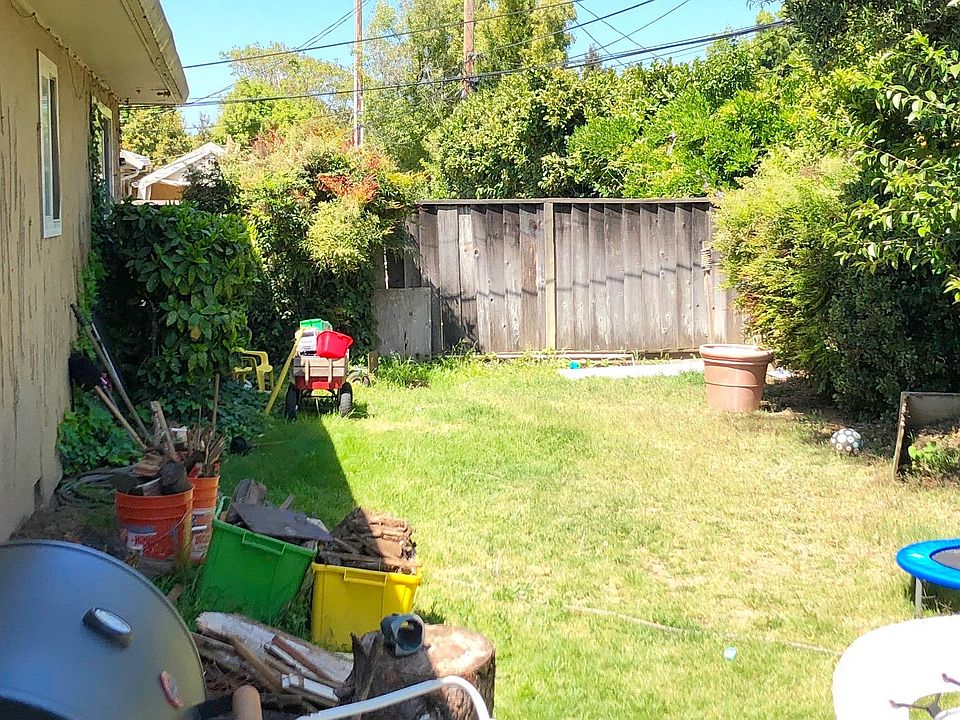 2nd image of 3489 Payne Ave