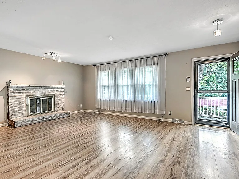 206 Sequoyah Dr — Photo 7