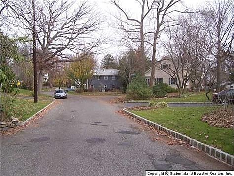 2nd image of 101 Dent Rd