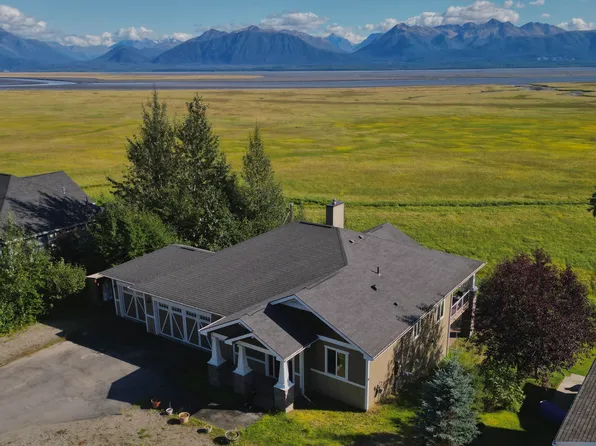 6860 W Leckwold Dr, Wasilla, AK 99623
