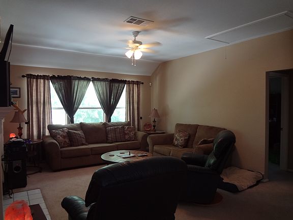 2nd image of 2912 Post Oak Ln