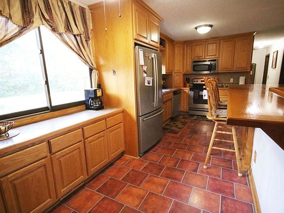 5th image of 1551 264th Ave NE
