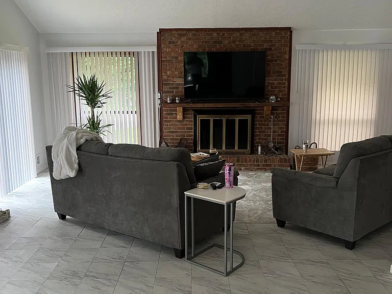 8991 Mandarin Dr — Photo 6