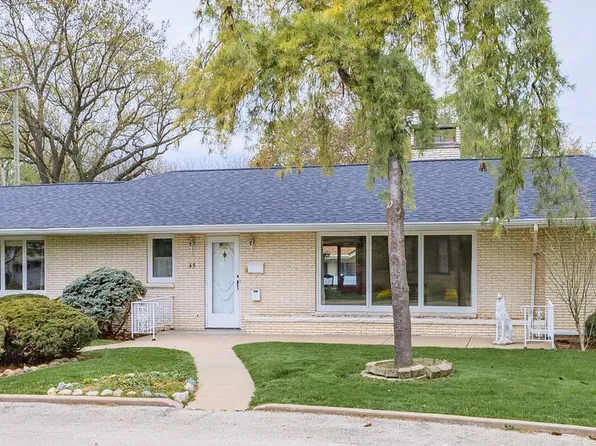 45 Stanton Pl, Streator, IL 61364