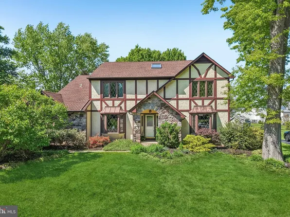 642 Friar Dr, Yardley, PA 19067
