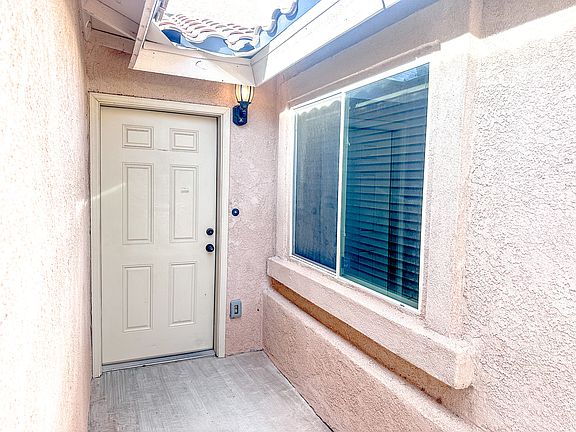 3rd image of 3183 S Ragen Dr