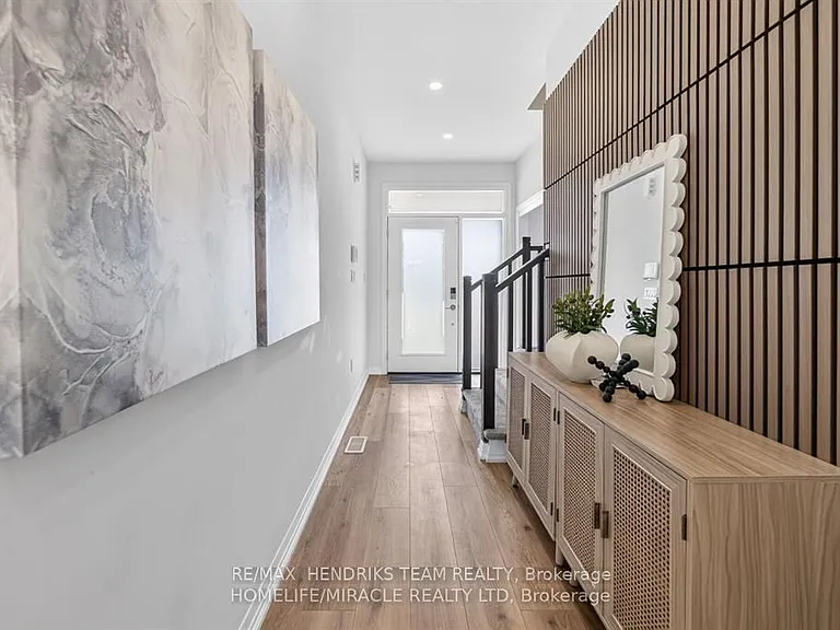 7353 Marvel Dr — Photo 3