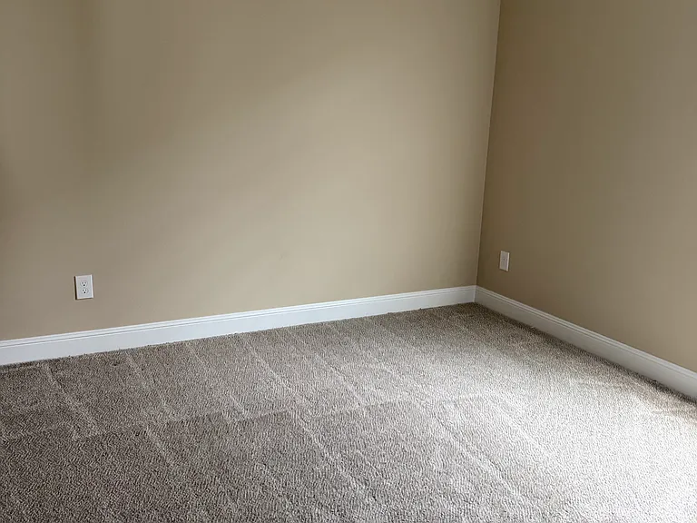 2515 S Willard Ave — Photo 13