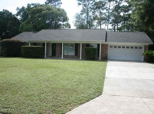 5935 Adelyn Rd, Pensacola, FL 32504