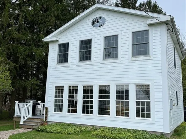 98 Hazelmere Ave, Machias, NY 14101