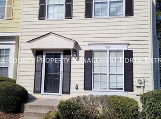 809 Wedgewood Way, Sandy Springs, GA 30350