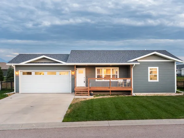3842 Ward Ave, Spearfish, SD 57783