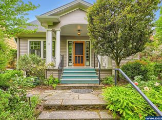 4214 NE Hazelfern Pl, Portland, OR