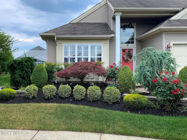 9 Avalon Court, Manchester, NJ 08759