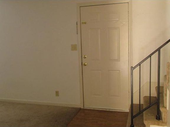 3rd image of 273 Northridge Dr #3