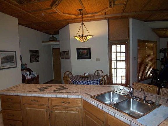 5th image of 310 Cedar Hill Cir