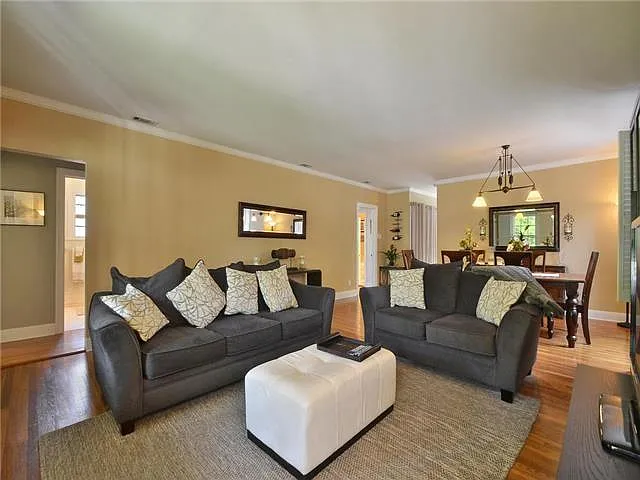 Building Photo - 1517 Mohle Dr