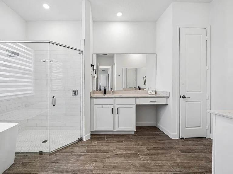 655 Hookline Cir — Photo 28