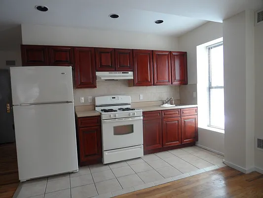 Rented by Love Where You Live Realty | media 39