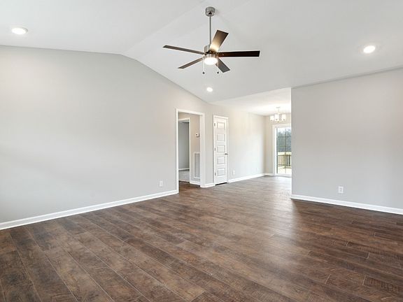 5th image of 419 Mattingly Dr Lot 68