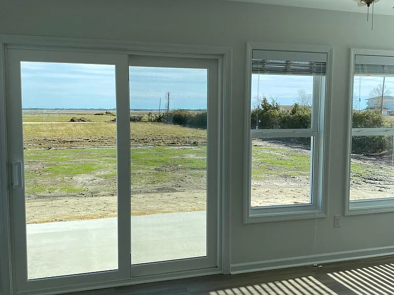 960 Country Club Rd — Photo 22