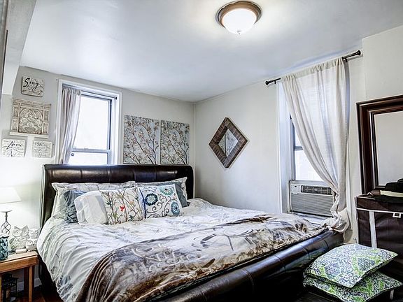 4th image of 1475 Thieriot Ave APT 3C