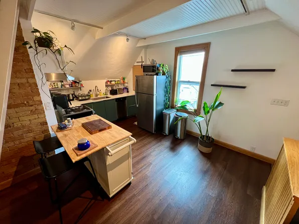 2530 Harriet Ave #4, Minneapolis, MN 55405