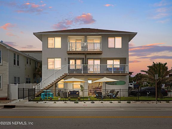 2nd image of 1202 1ST Street S