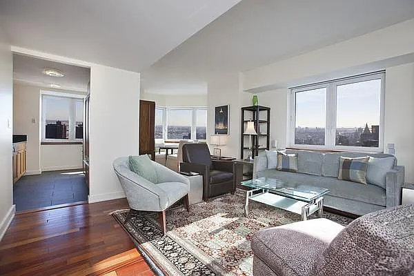 Rented by Platinvm Property Group New York | media 12