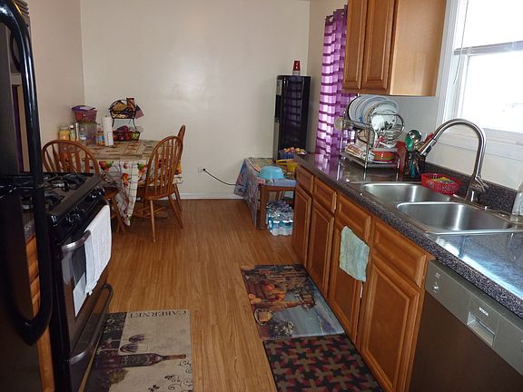5th image of 26 Vantroba Dr