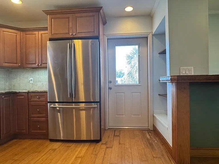 2150 Waylife Ct — Photo 15