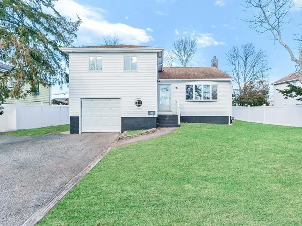 16 Ford Drive S, Massapequa, NY 11758