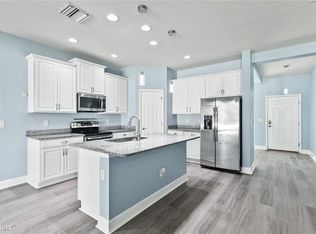 10445R Waterstone Dr, Riverview, FL 33578
