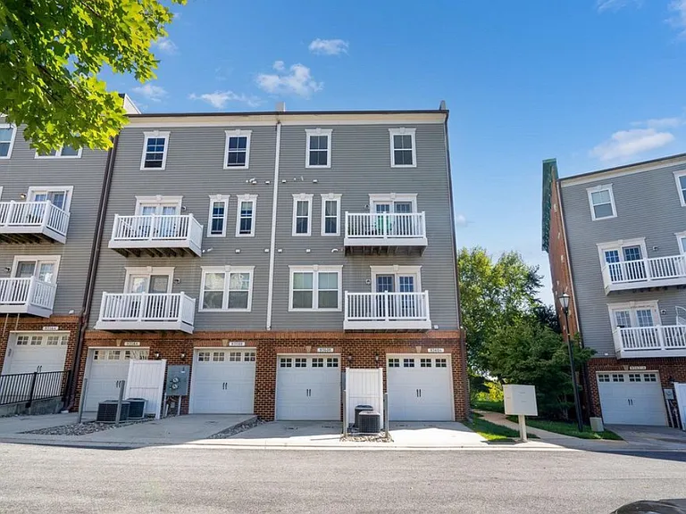 9360 Esplanade Ct #B — Photo 19