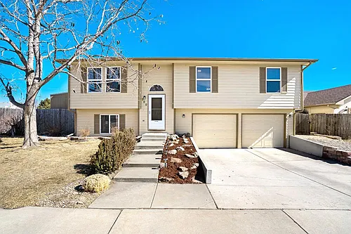 500 Broadview Dr Photo 1
