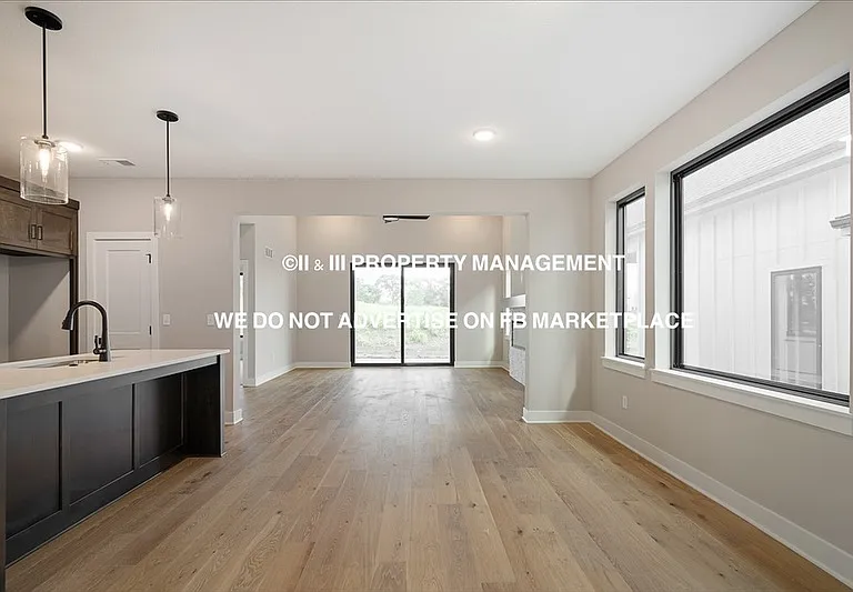 9581 Jupiter St — Photo 5
