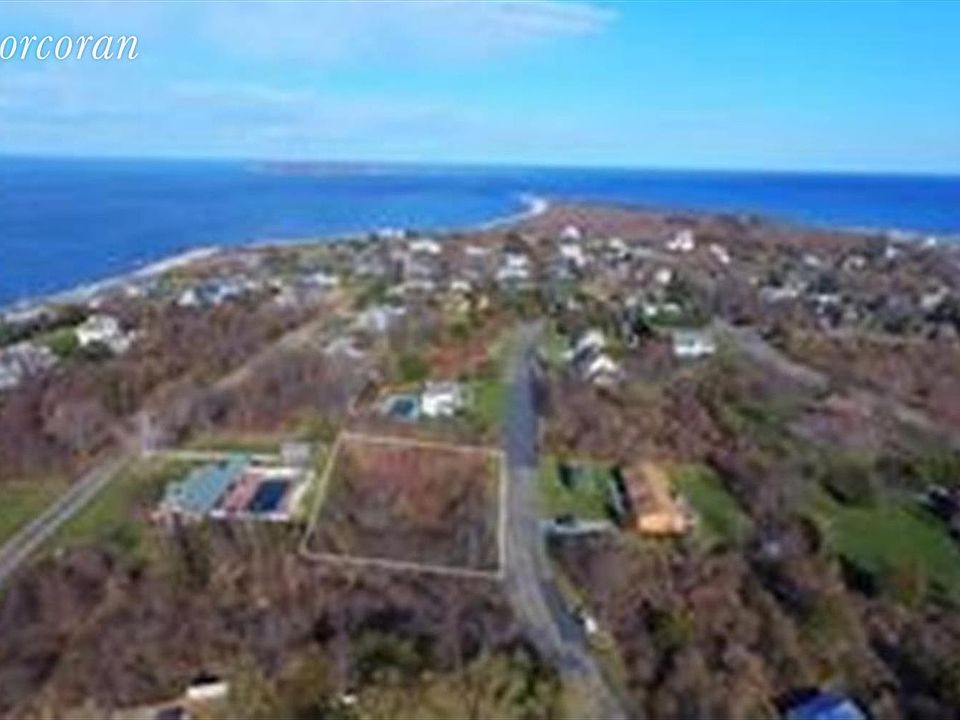 2nd image of 1880 Plum Island Ln
