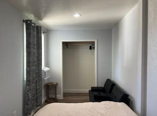 8956 Main St, Riverside, CA 92509