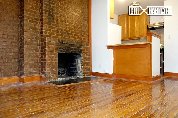 Rented by Citi Habitats | media 17