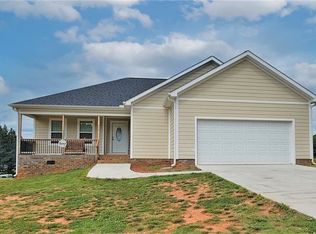 714 Mount Olivet Rd, Six Mile, SC 29682