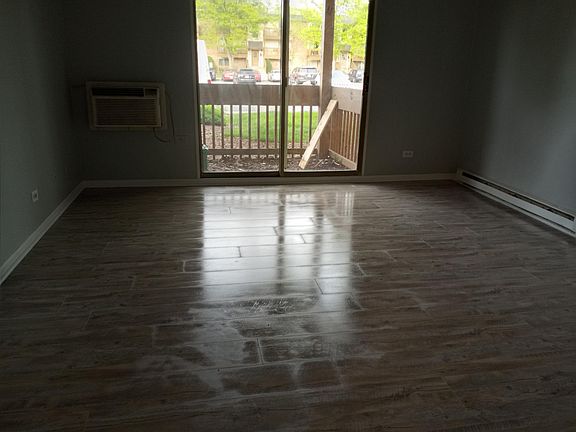 2nd image of 22510 Jackson Ct APT 2A