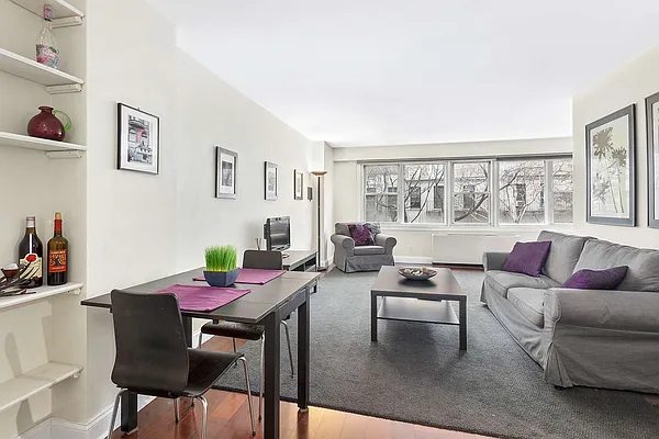 Sold by Compass | media 2