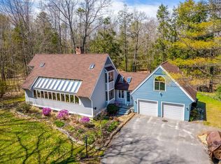 33 Spar Cove Rd, Freeport, ME 04032