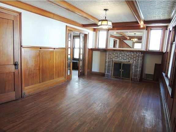 4th image of 204 Harrison Ave